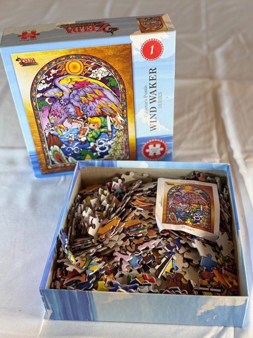 Nintendo Legend of Zelda Windwaker Stained Glass 550 pcs jigsaw puzzle 18" x 24"
